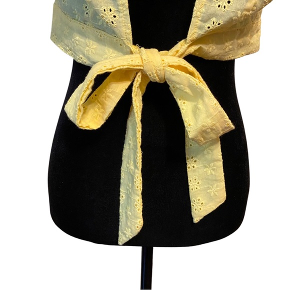 NWOT SHEIN Yellow Schiffy Ruffle Trim Knot Back Crop Top Women’s Size XL - Picture 12 of 14